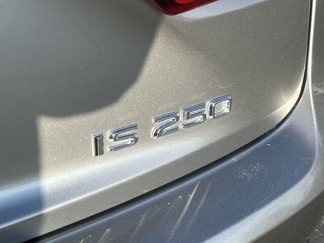2014 Lexus IS 250 4dr Sport Sdn Auto RWD